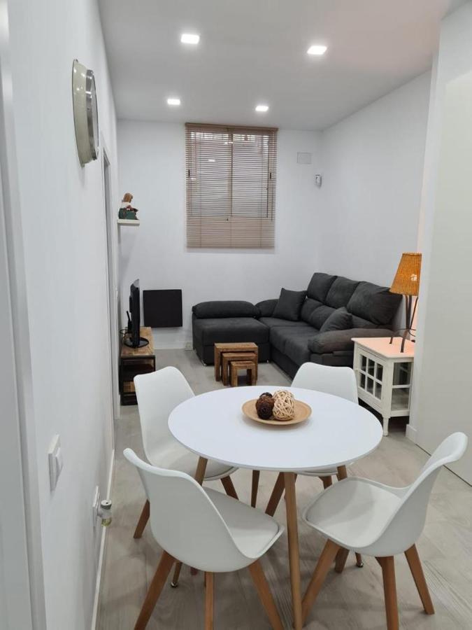 Apartamento Pet-Friendly En Atocha By Bebalmy Apartment Мадрид Екстериор снимка