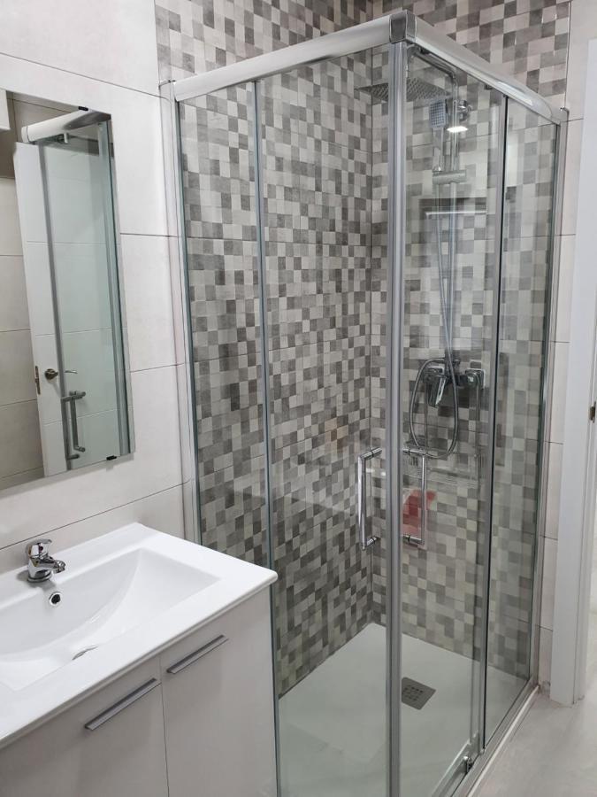 Apartamento Pet-Friendly En Atocha By Bebalmy Apartment Мадрид Екстериор снимка